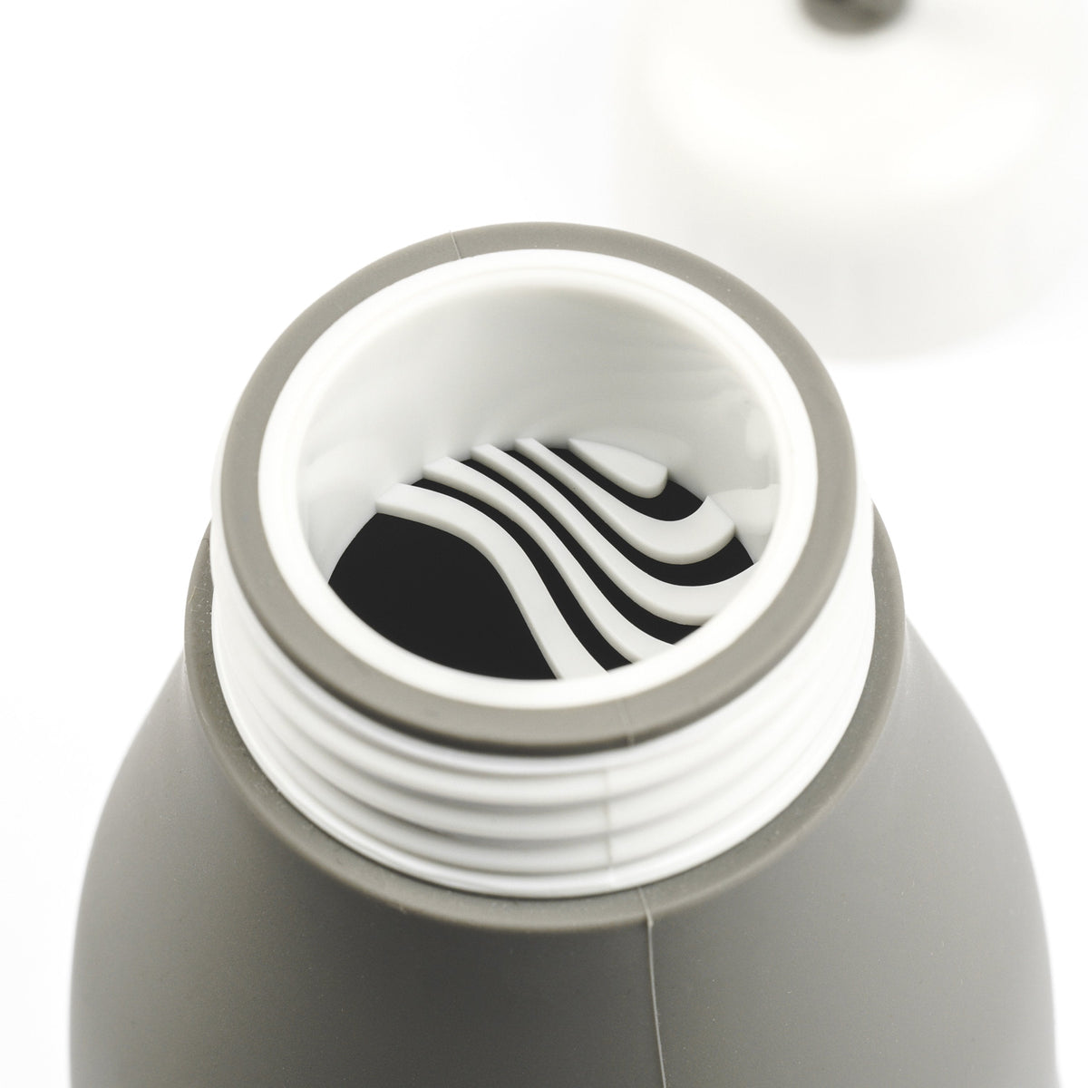 Jumble & Co. Whippy Collapsible Silicone Bottle 520ml - Grey Days Grey
